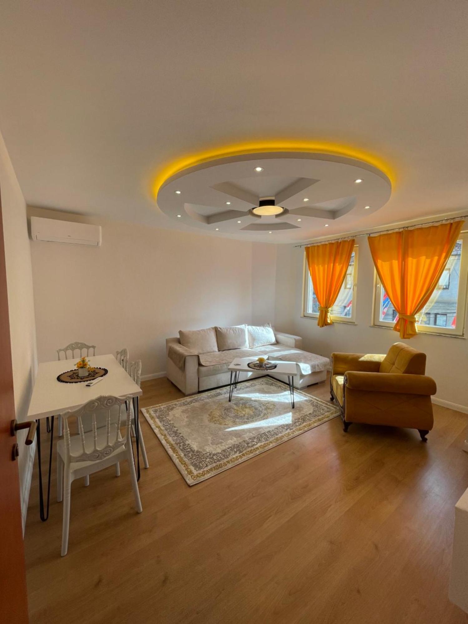 38 Apartment 2 พริสตีนา ภายนอก รูปภาพ
