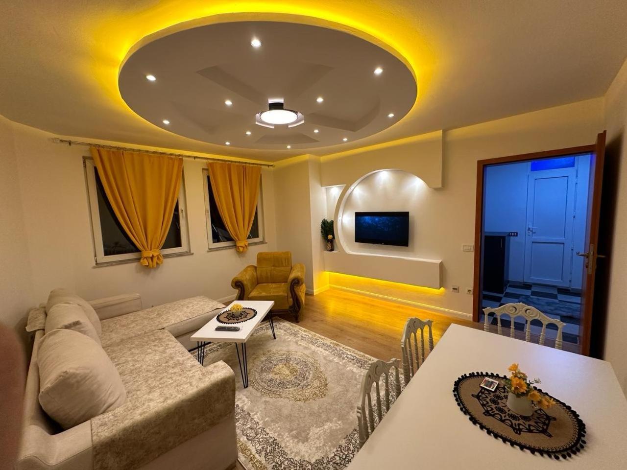 38 Apartment 2 พริสตีนา ภายนอก รูปภาพ
